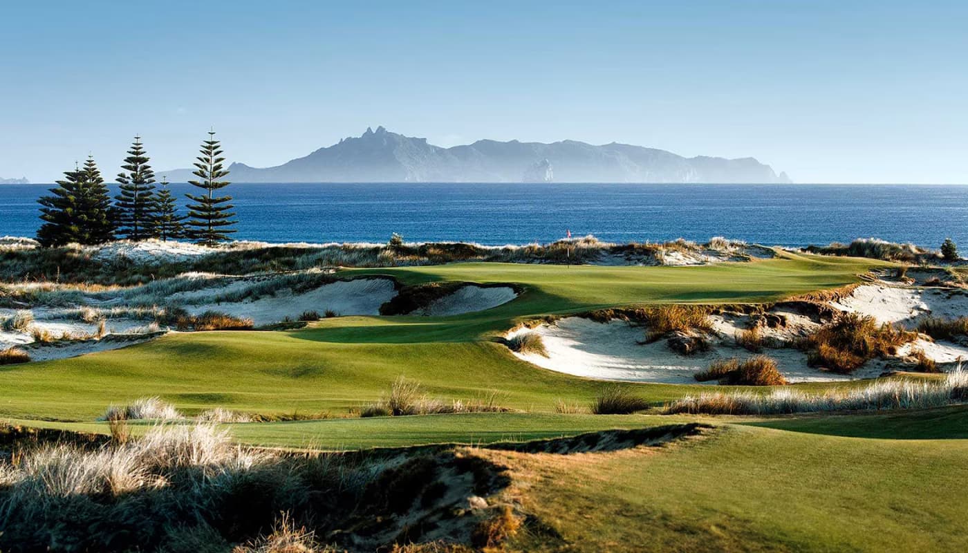 Golf destination: New Zealand & Australia